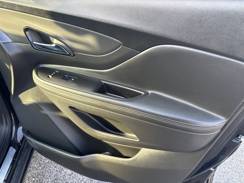 2021 Buick Enclave Image 18