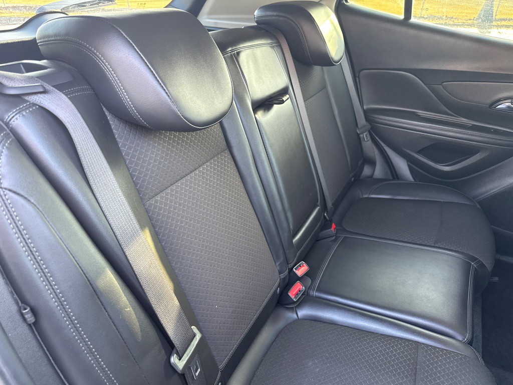 2021 Buick Enclave Image 21