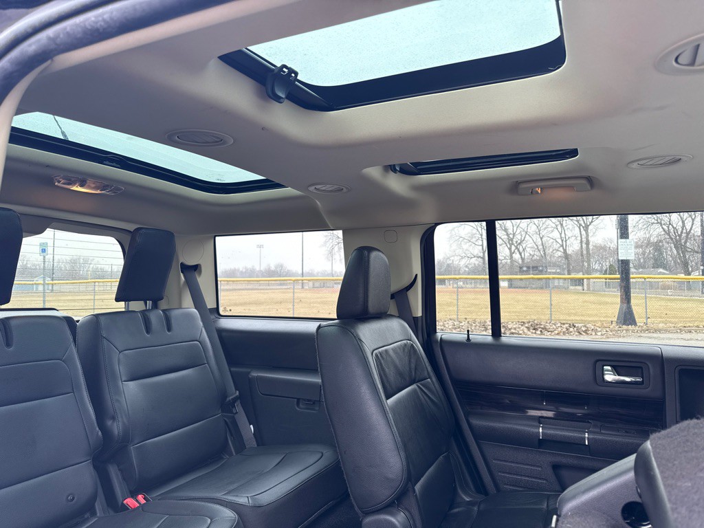 2019 Ford Flex Image 25