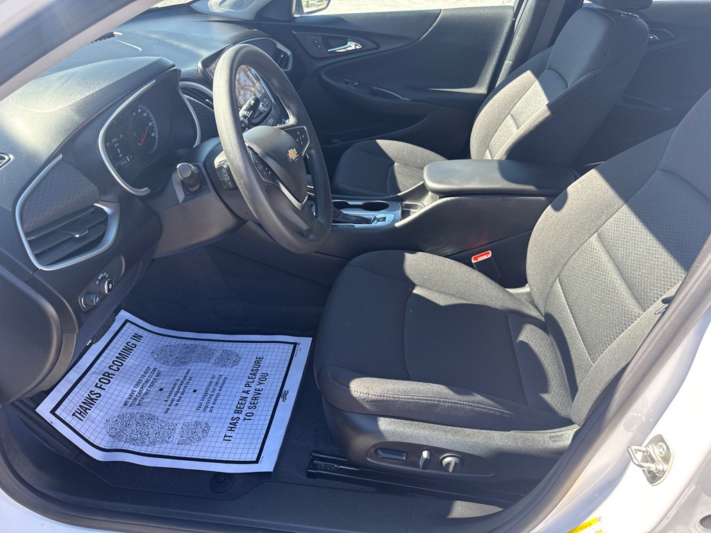 2024 Chevrolet Malibu Image 10