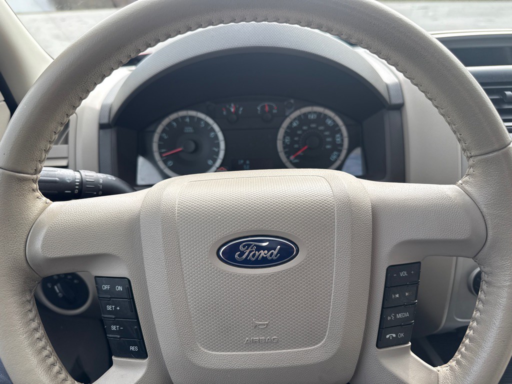 2012 Ford Escape Image 12