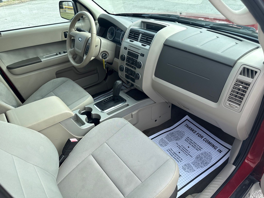 2012 Ford Escape Image 17