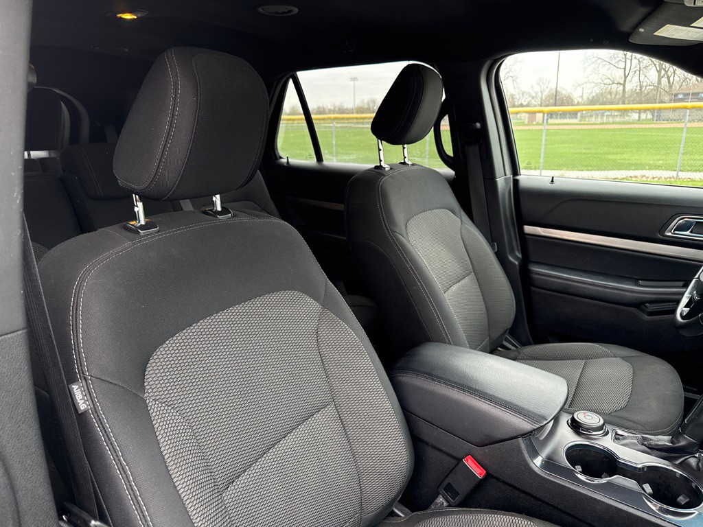 2018 Ford Explorer Image 17
