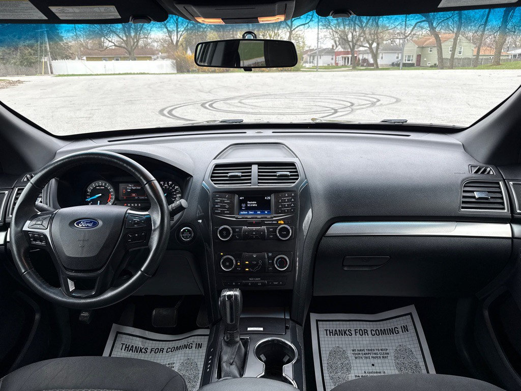 2018 Ford Explorer Image 18