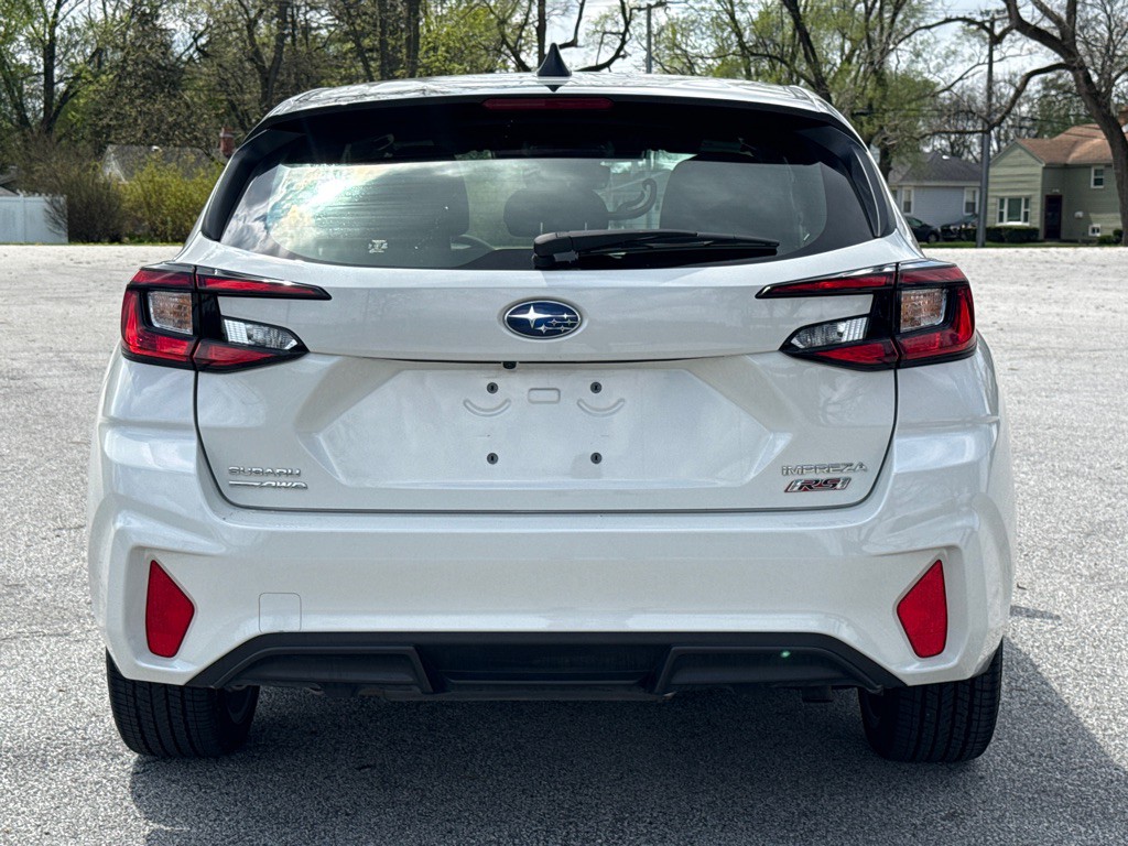 2025 Subaru Impreza Image 7