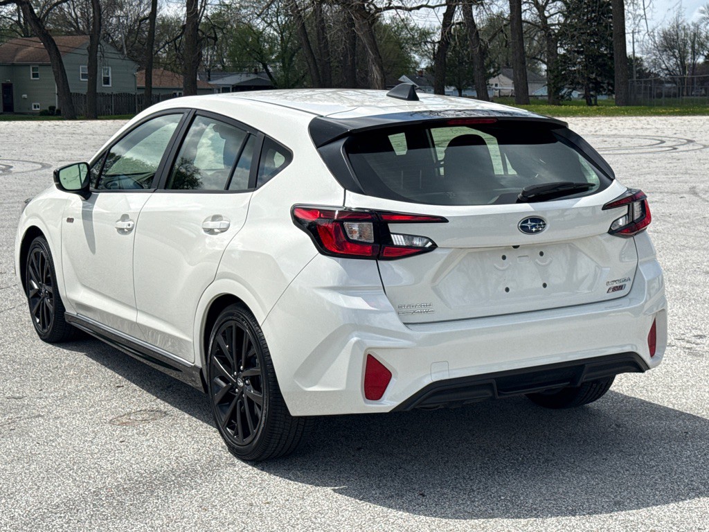 2025 Subaru Impreza Image 8