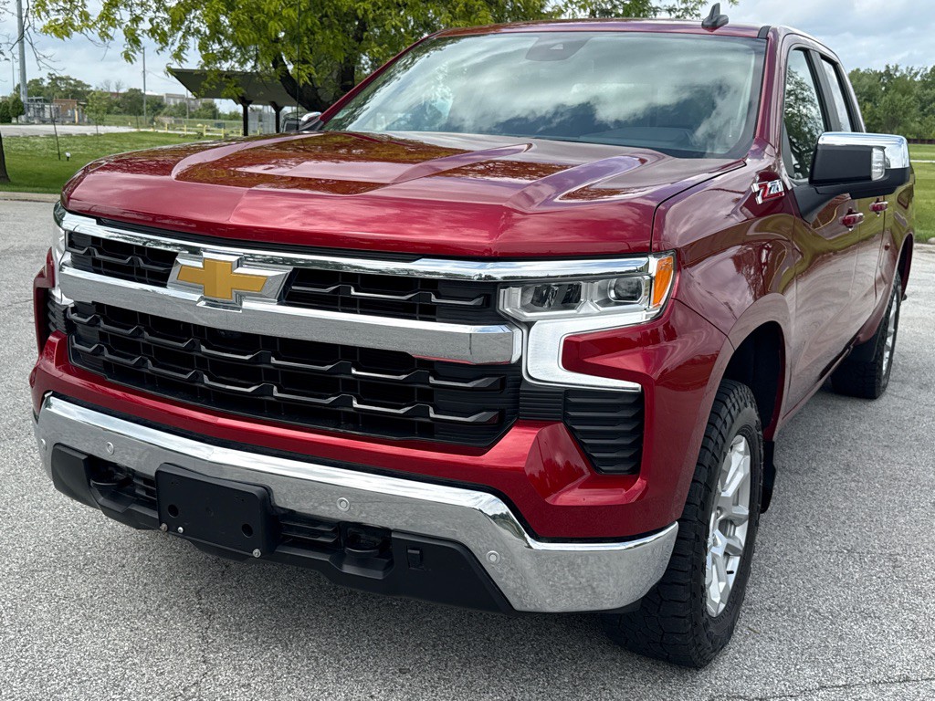 2024 Chevrolet Silverado 1500 Image 8