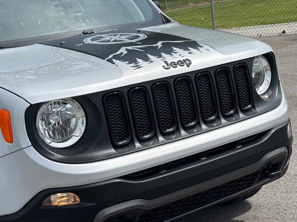 2018 Jeep Renegade Image 8