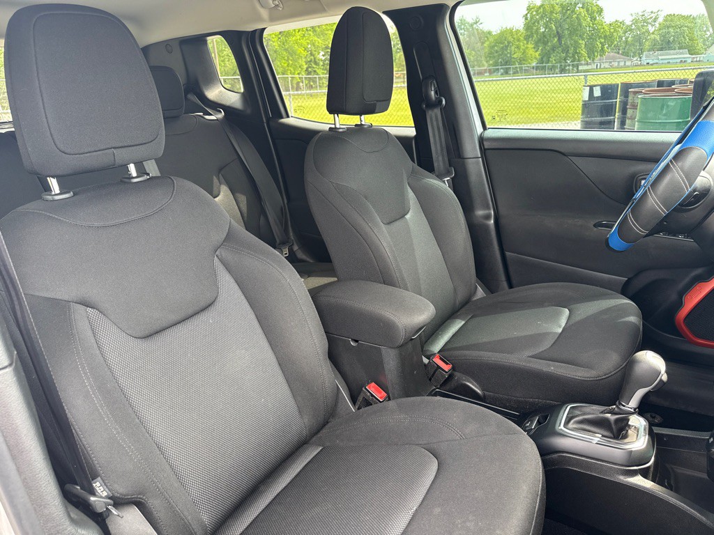 2018 Jeep Renegade Image 19