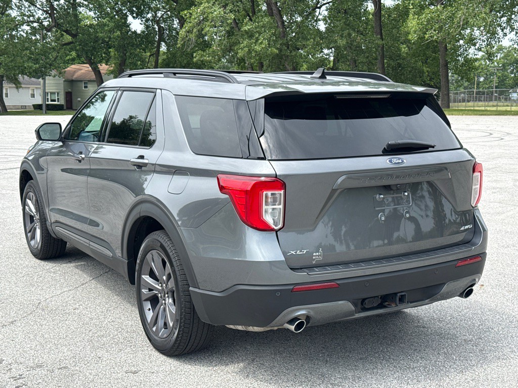 2023 Ford Explorer Image 6