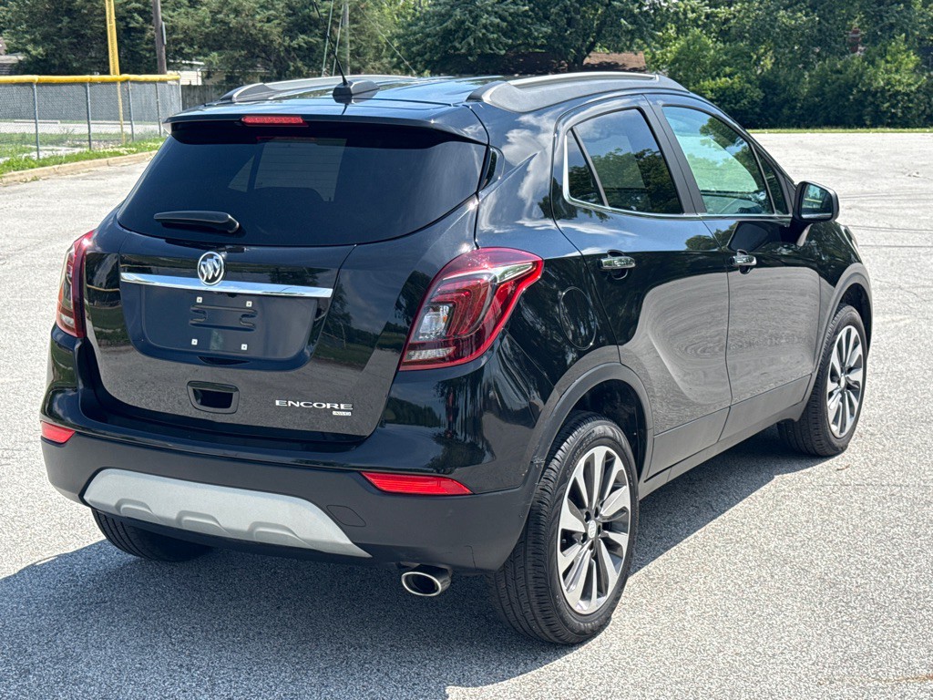2022 Buick Enclave Image 4