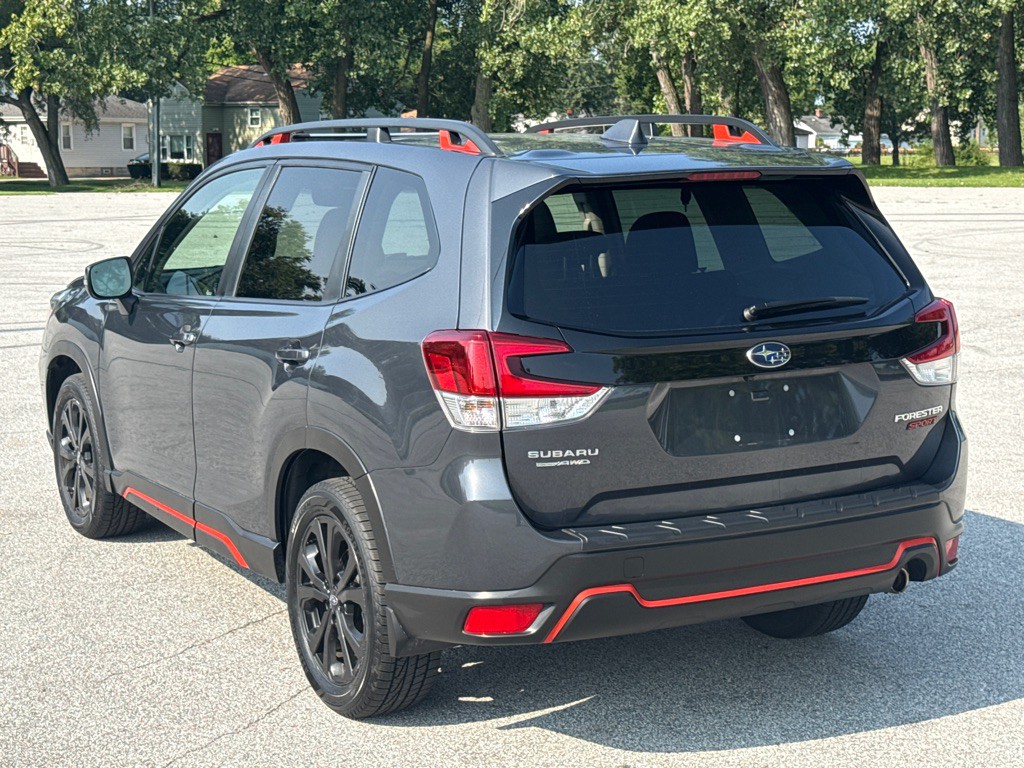 2021 Subaru Forester Image 7