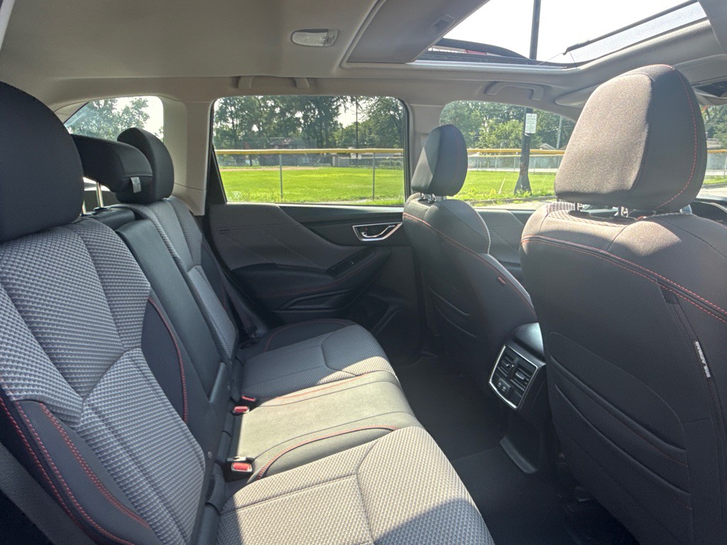 2021 Subaru Forester Image 31