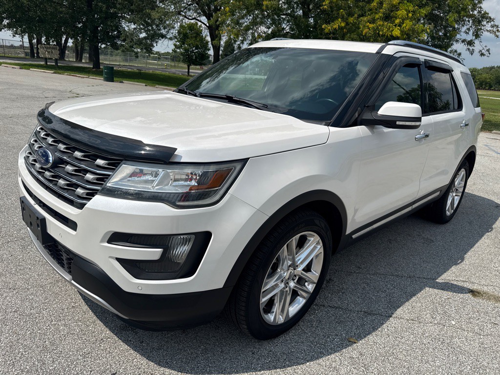 2016 Ford Explorer Image 8