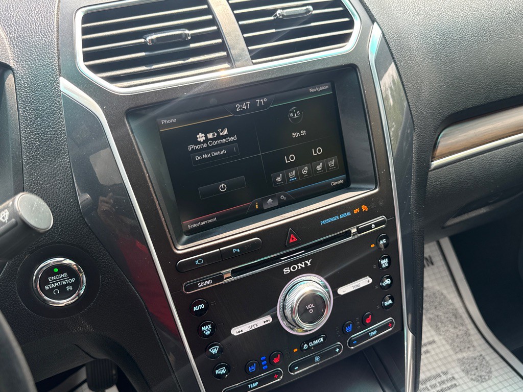 2016 Ford Explorer Image 16