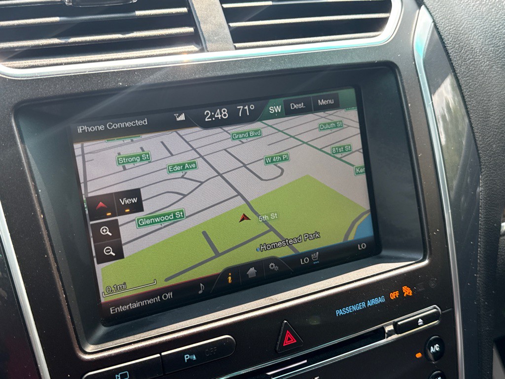 2016 Ford Explorer Image 17