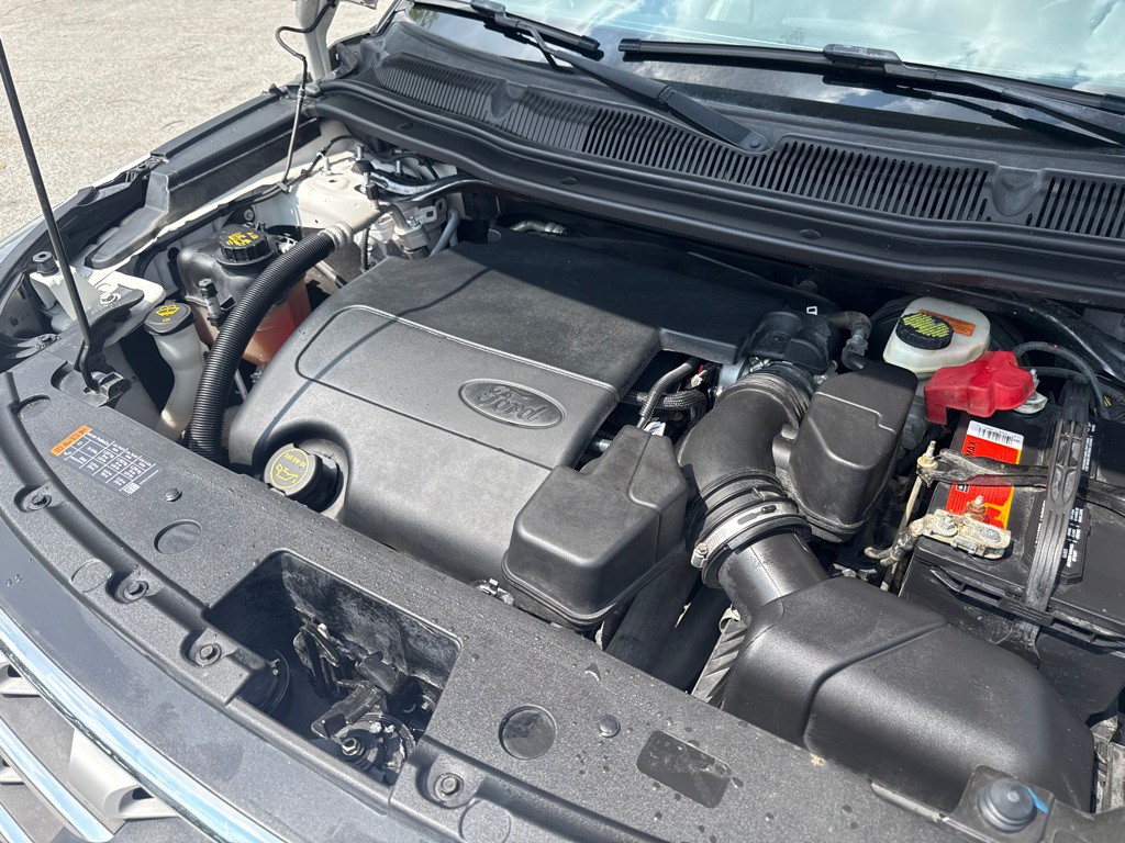 2016 Ford Explorer Image 34