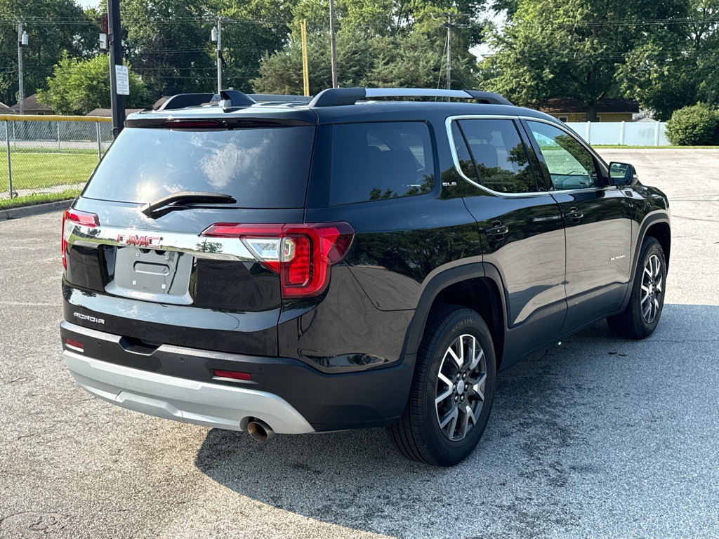 2021 GMC Acadia Image 4