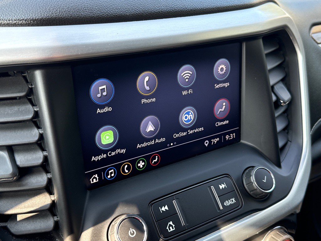 2021 GMC Acadia Image 17