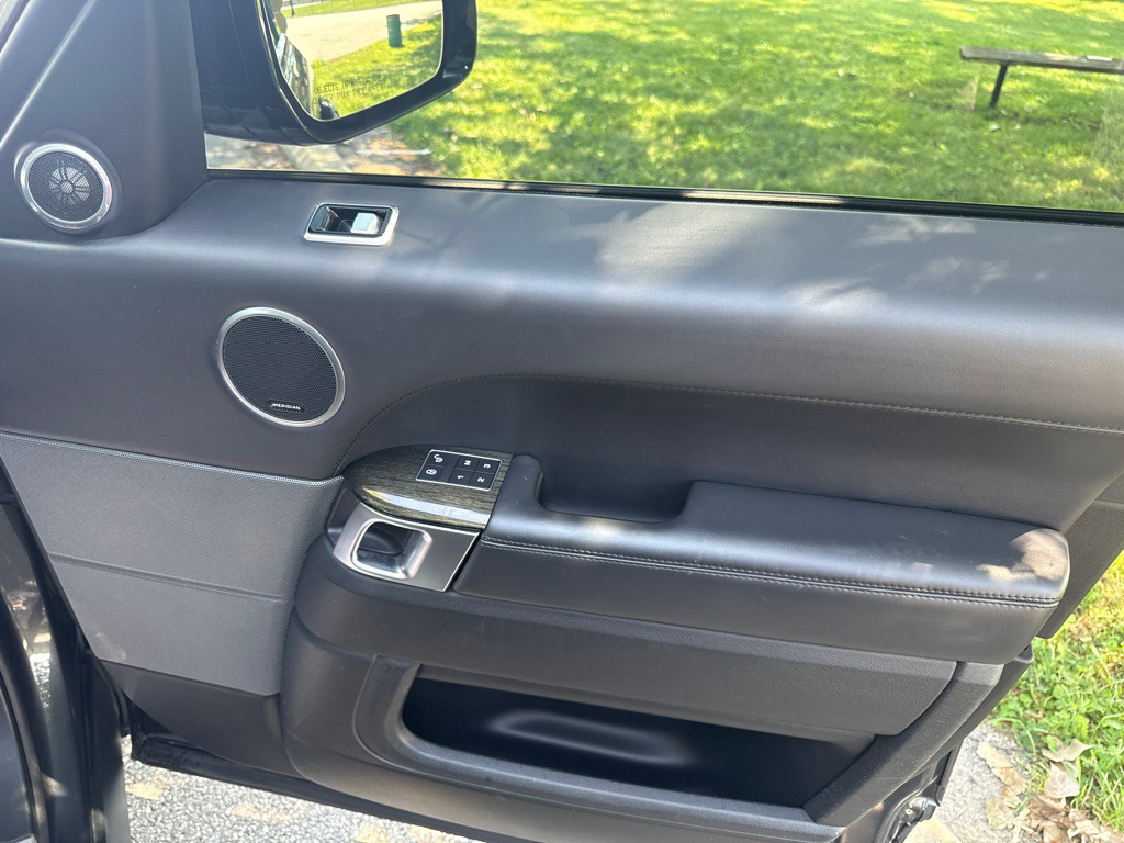 2019 Land Rover Range Rover Sport Image 25