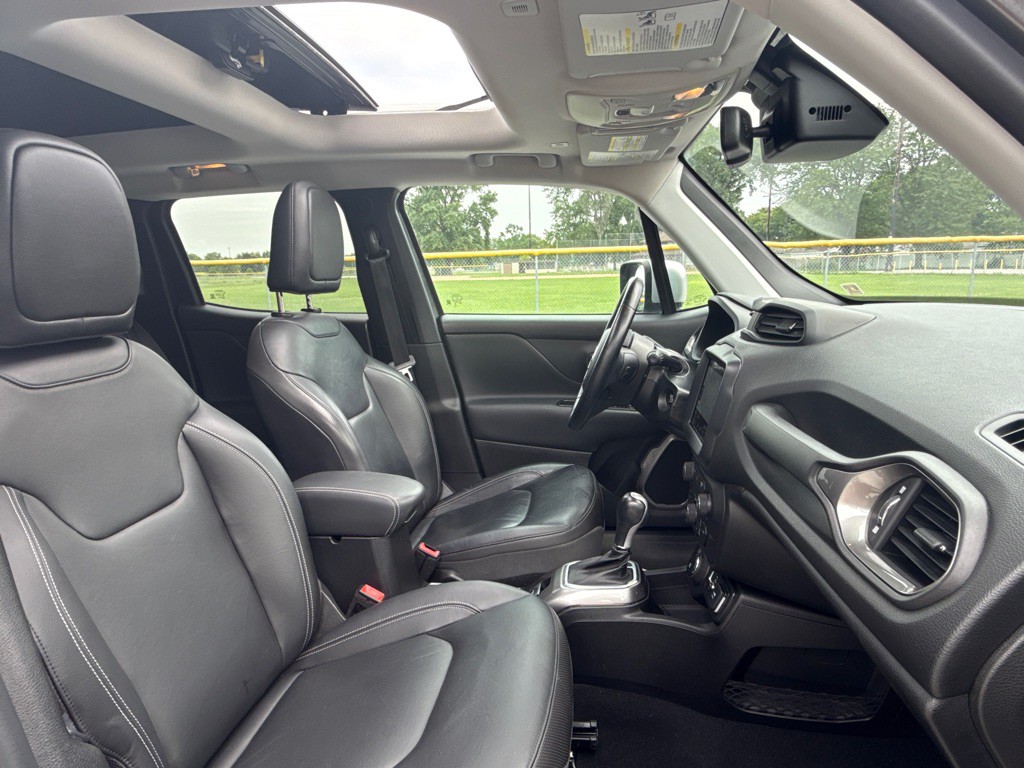 2018 Jeep Renegade Image 21