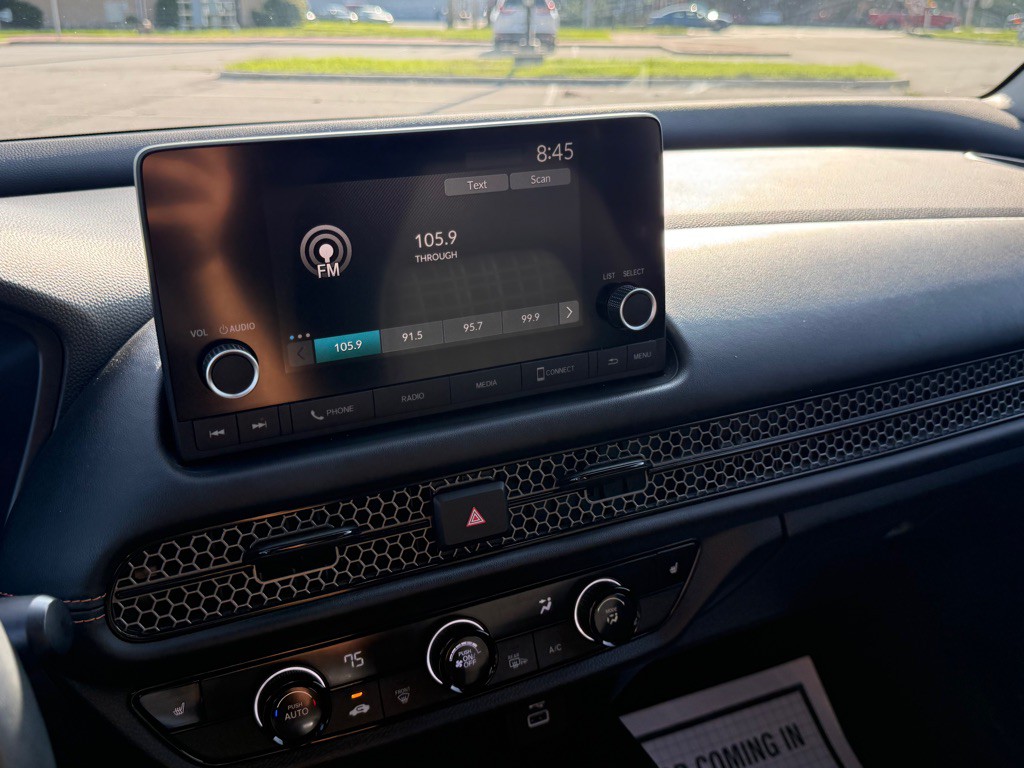 2023 Honda HR-V Image 17