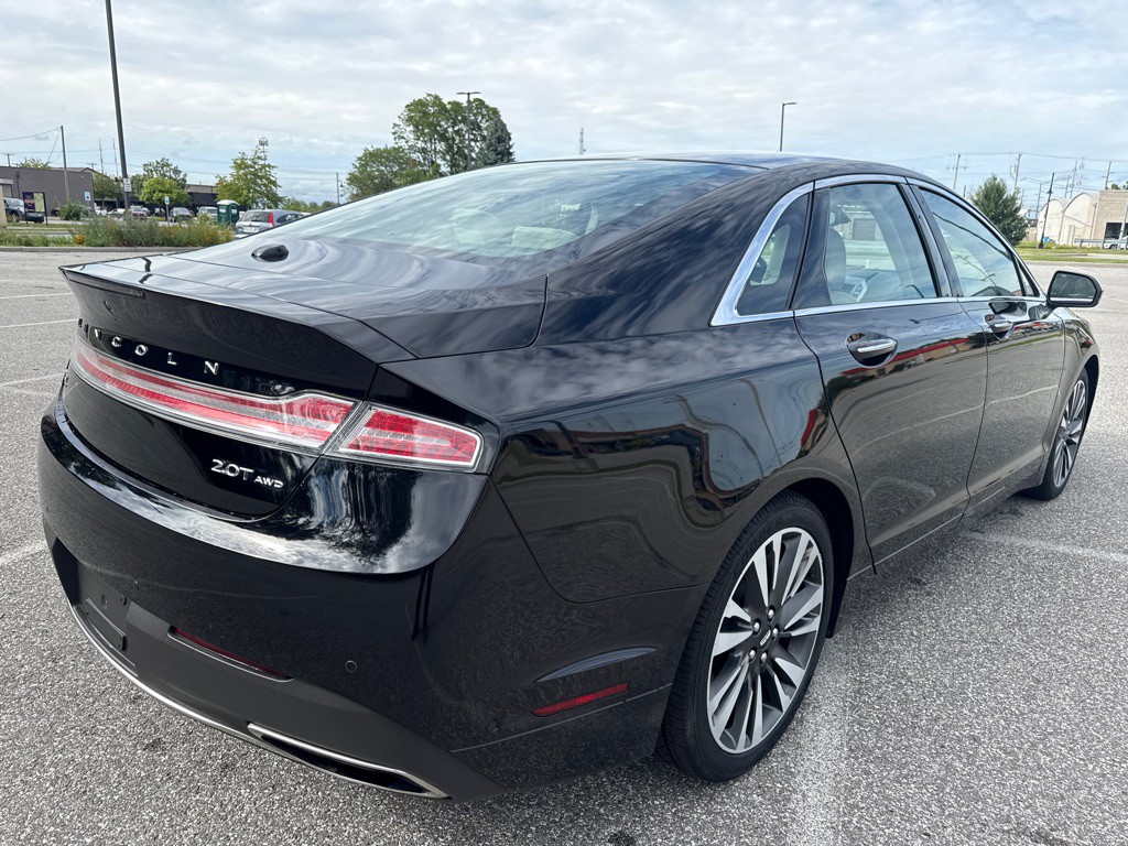 2020 Lincoln MKZ Image 5