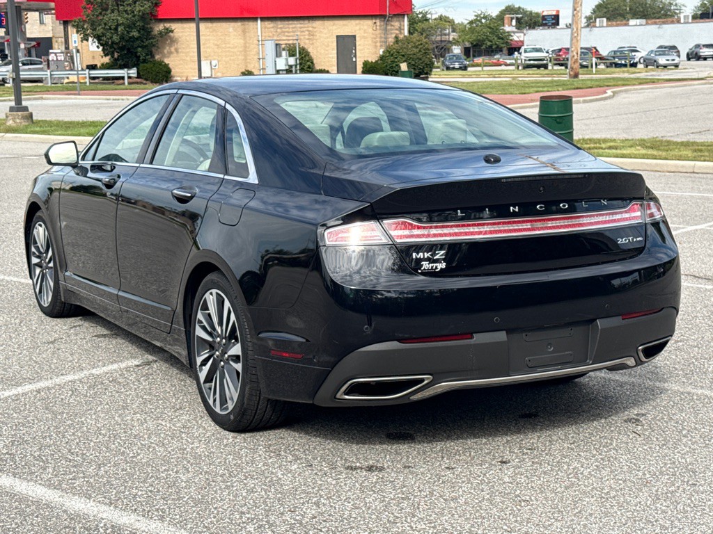 2020 Lincoln MKZ Image 8