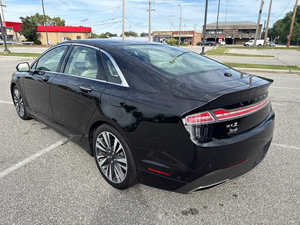 2020 Lincoln MKZ Image 9