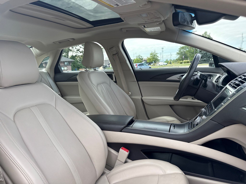 2020 Lincoln MKZ Image 26