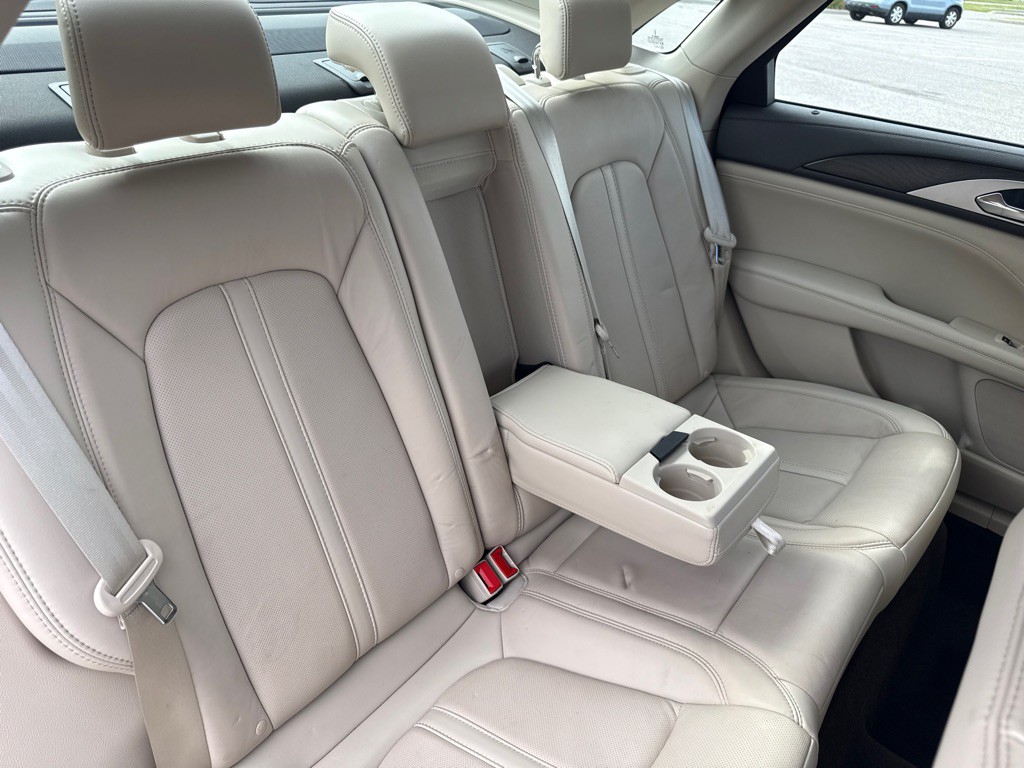 2020 Lincoln MKZ Image 33