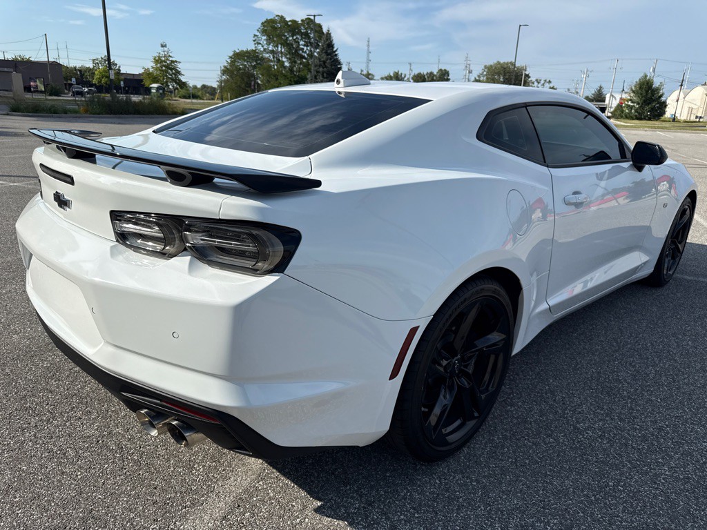 2023 Chevrolet Camaro Image 6