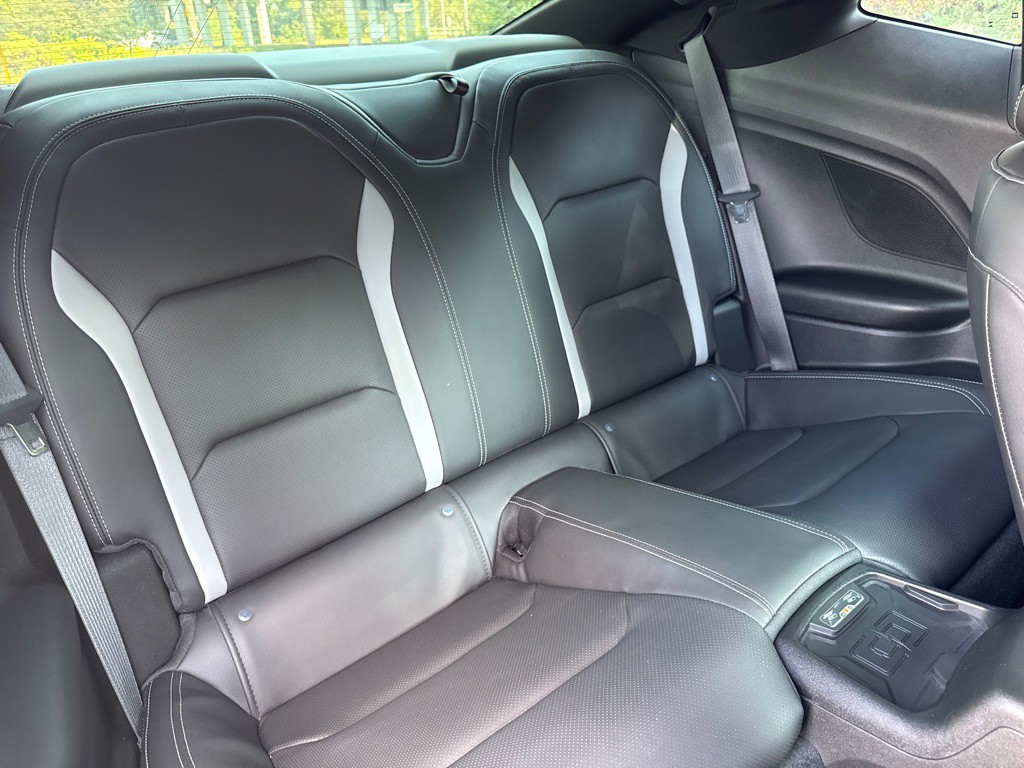 2023 Chevrolet Camaro Image 33