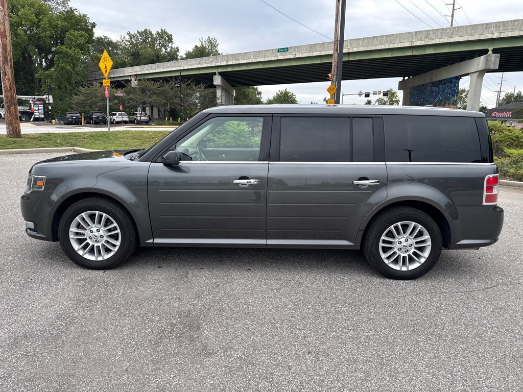 2019 Ford Flex Image 8