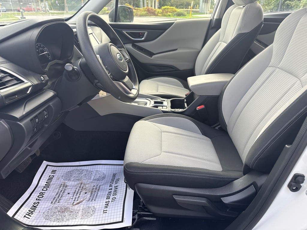 2022 Subaru Forester Image 11