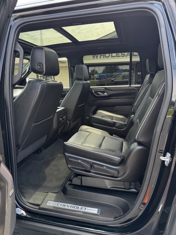 2021 Chevrolet Suburban Image 15
