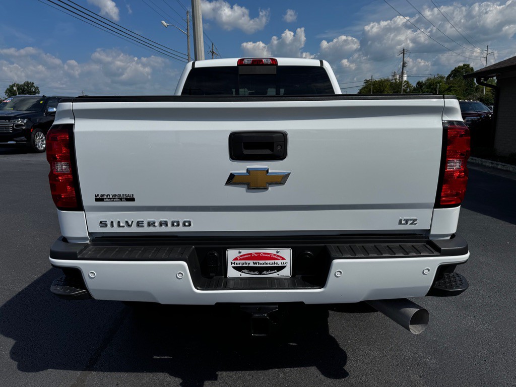 2018 Chevrolet Silverado 1500 Image 4