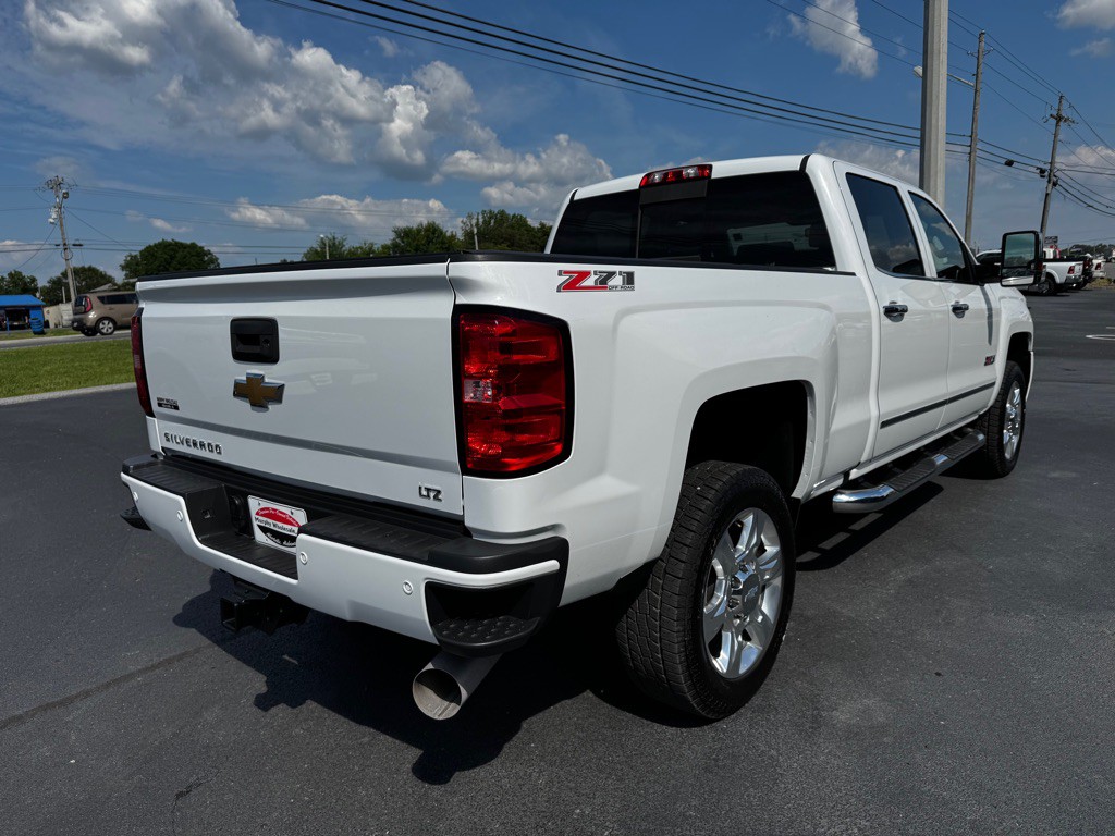 2018 Chevrolet Silverado 1500 Image 6
