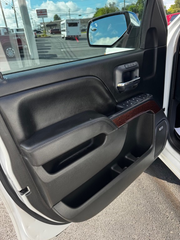 2015 GMC Sierra Image 14