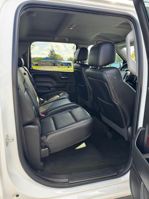 2015 GMC Sierra Image 19