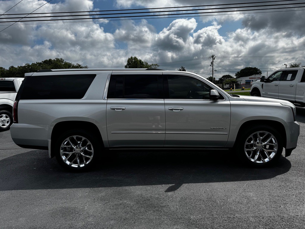 2016 GMC Yukon Image 6