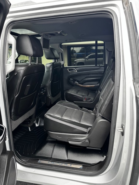 2016 GMC Yukon Image 14