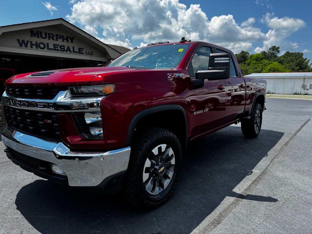2021 Chevrolet Silverado 1500 Image 2