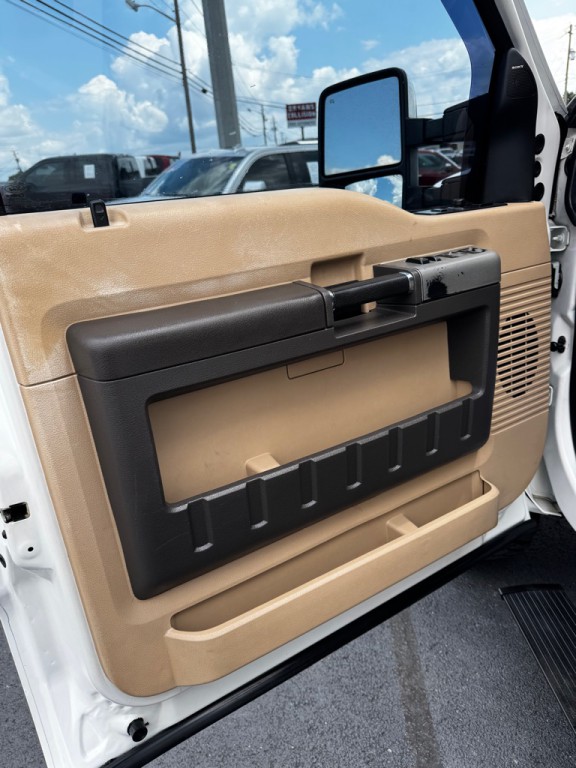 2015 Ford F-350 Image 13