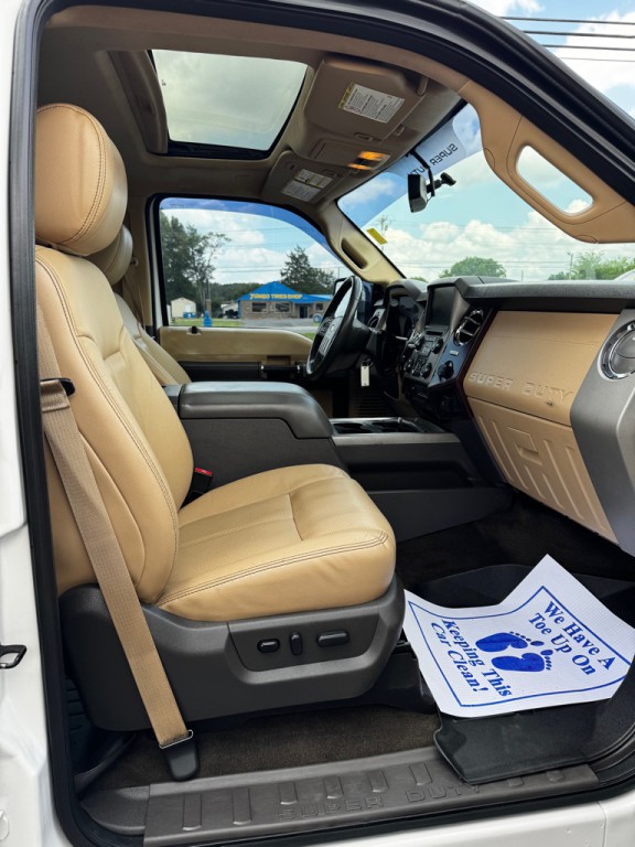 2015 Ford F-350 Image 20
