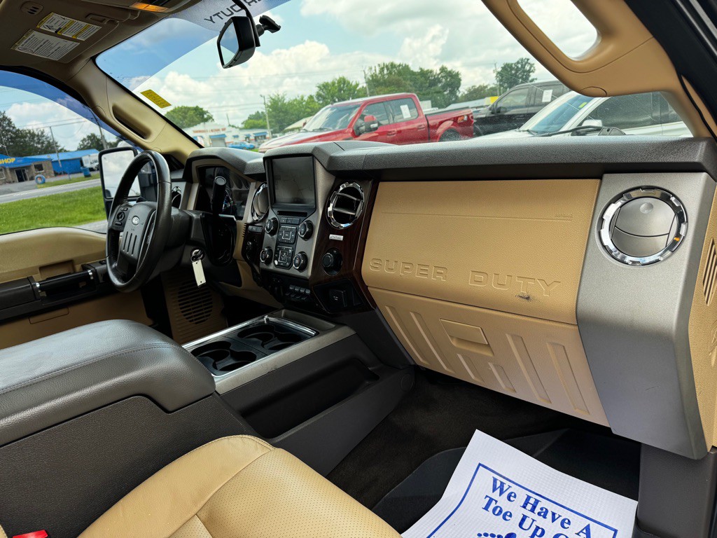 2015 Ford F-350 Image 22
