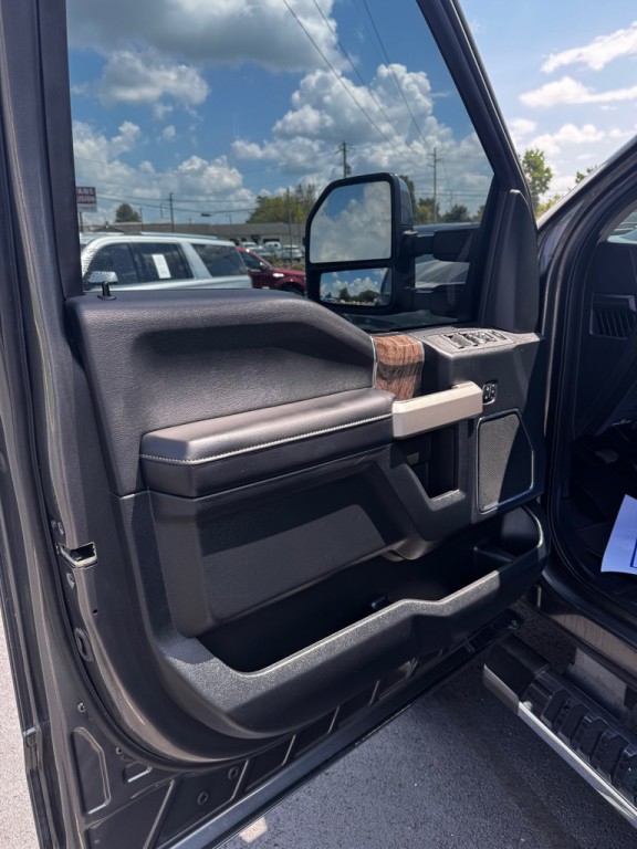 2018 Ford F-250 Image 15