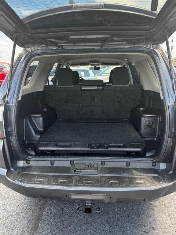 2015 Toyota 4Runner Image 17
