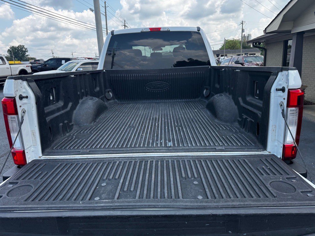 2017 Ford F-350 Image 5