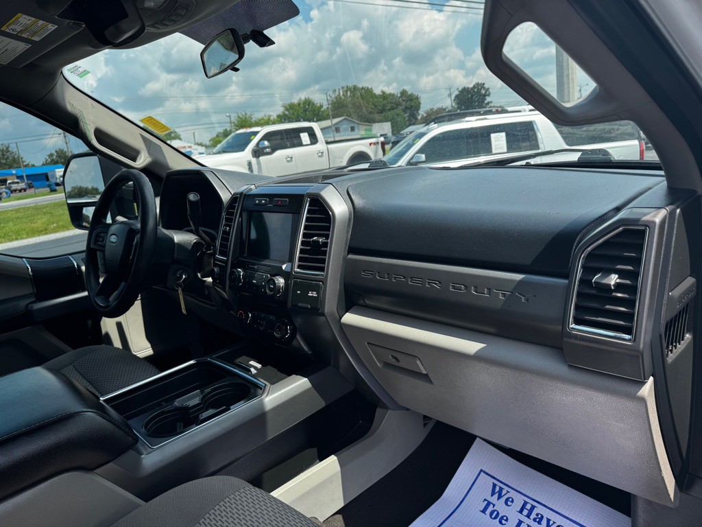 2017 Ford F-350 Image 22